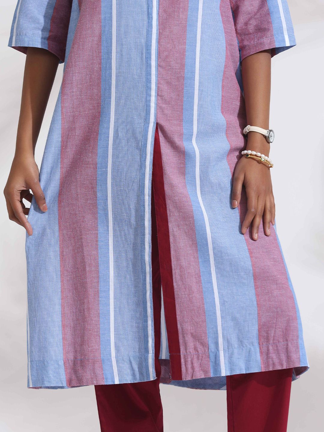 trueBrowns Striped Pure Cotton Straight Kurta with Trousers