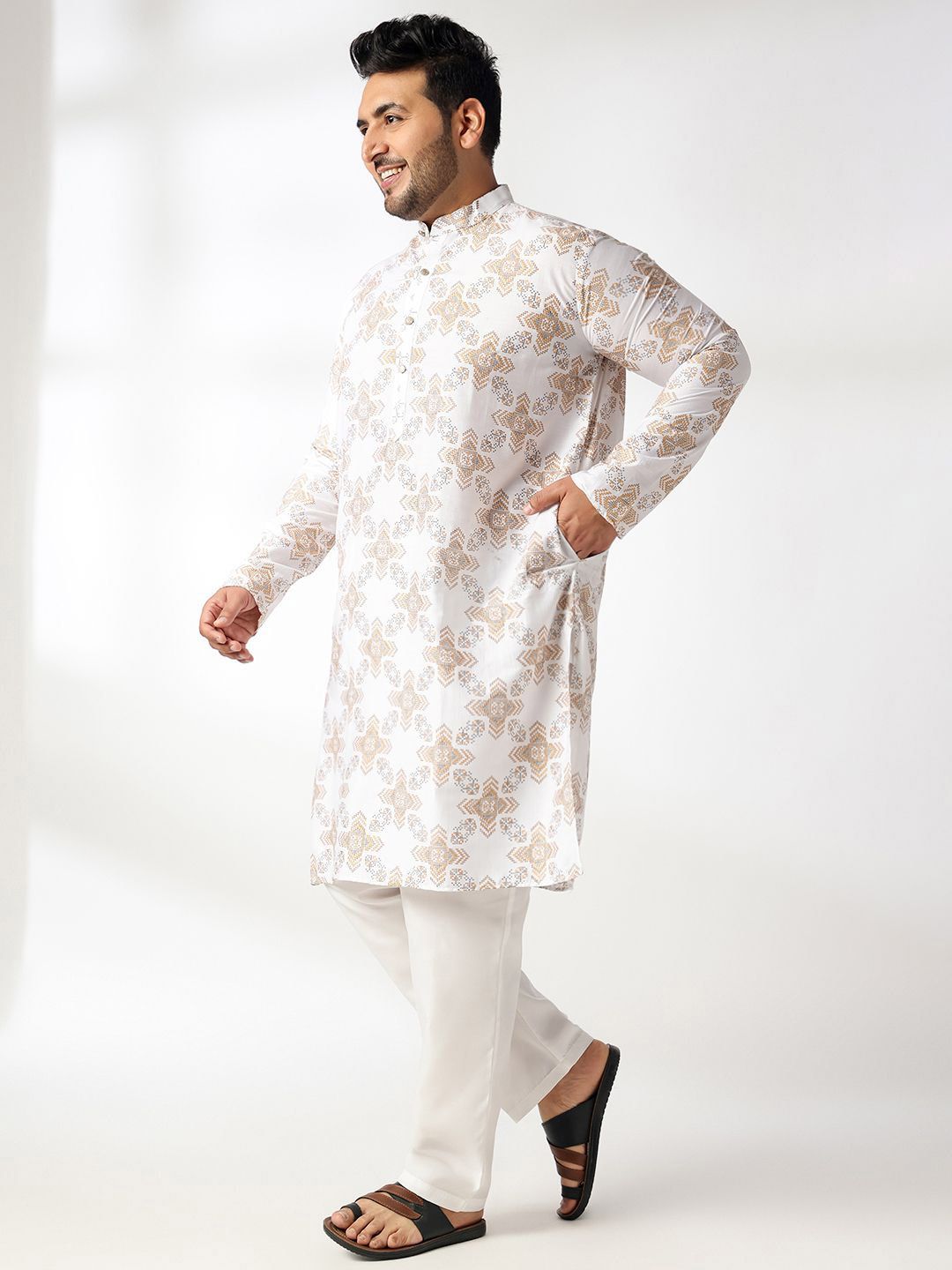 SOJANYA PLUS Men Plus Size Geometric Printed Kurta with Pyjamas
