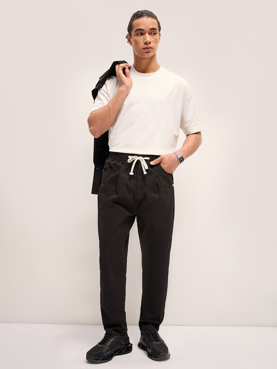 THE BEAR HOUSE Men Solid Relaxed Fit Pure Cotton Casual Pant