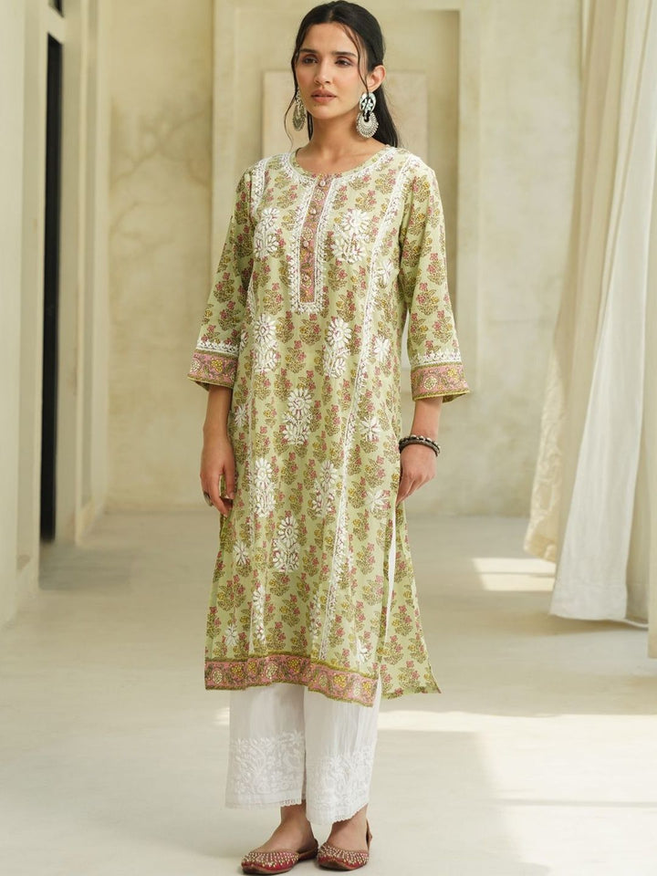 House of Chikankari Women Floral Printed Thread Work Indie Prints Kurta