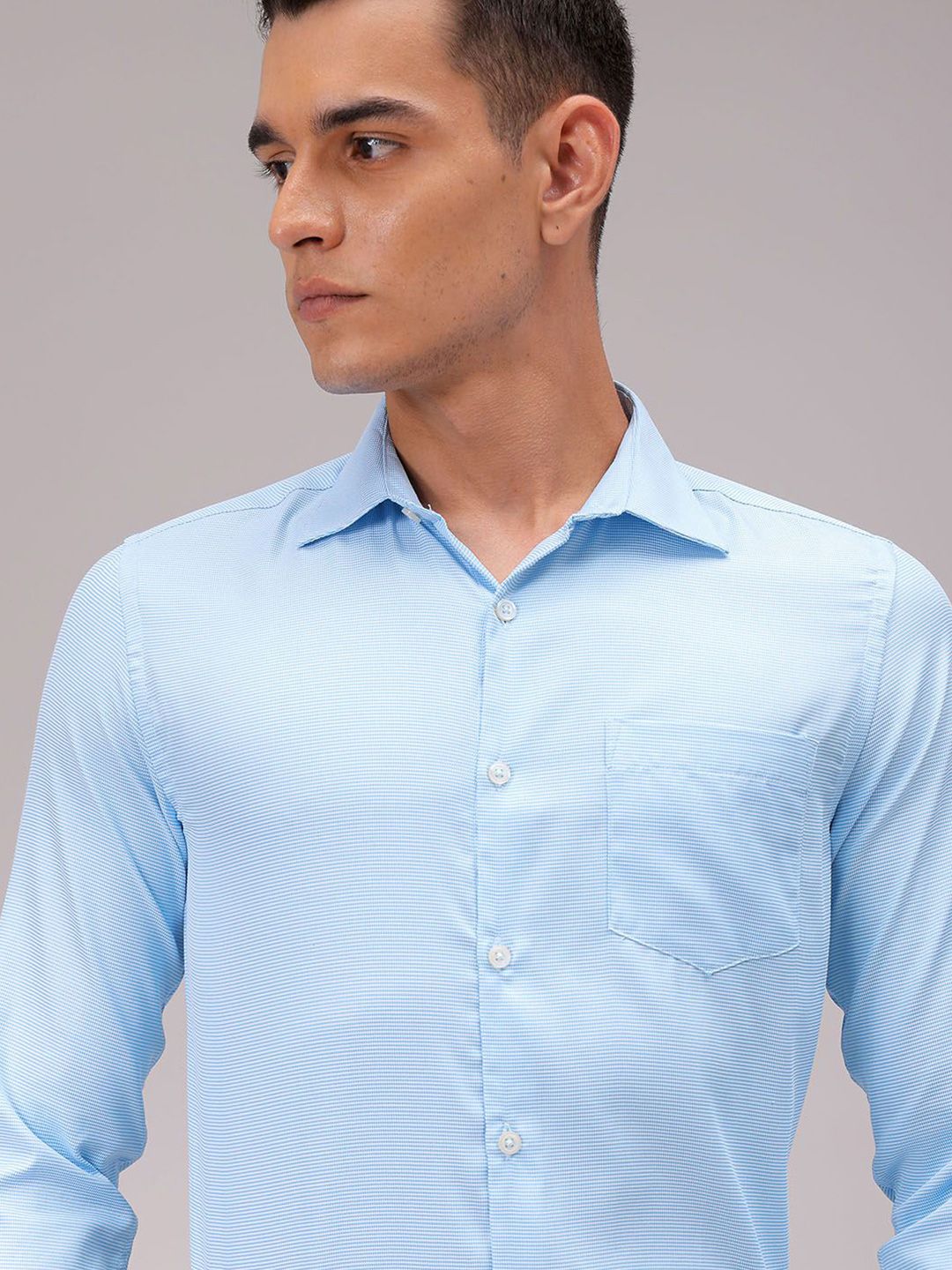 The Indian Garage Co. X Luxe Men Cutaway Collar Solid Slim Fit Formal Shirt