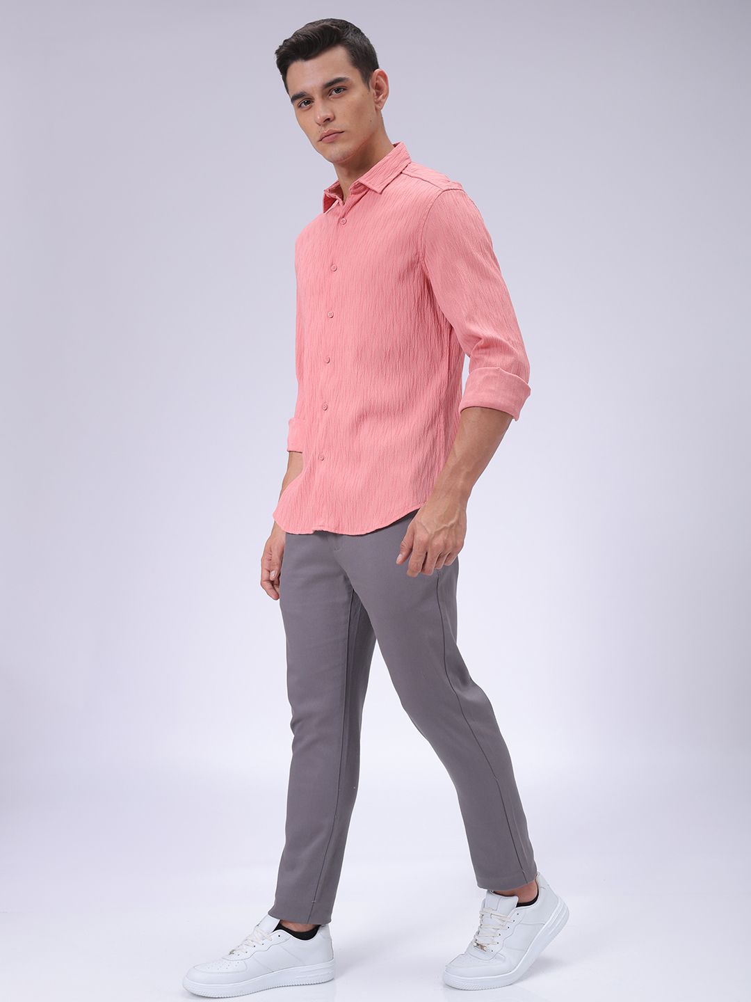 The Indian Garage Co Men Slim Fit Textured Jacquard Resortwear Shirt