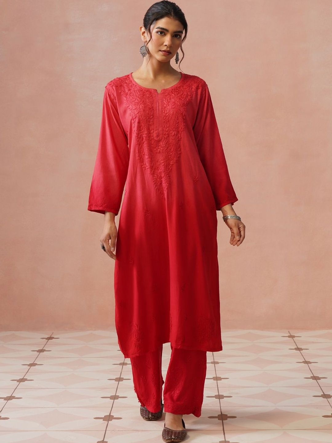 Rumah Chikankari Kurta Chikankari Biasa Wanita dengan Seluar