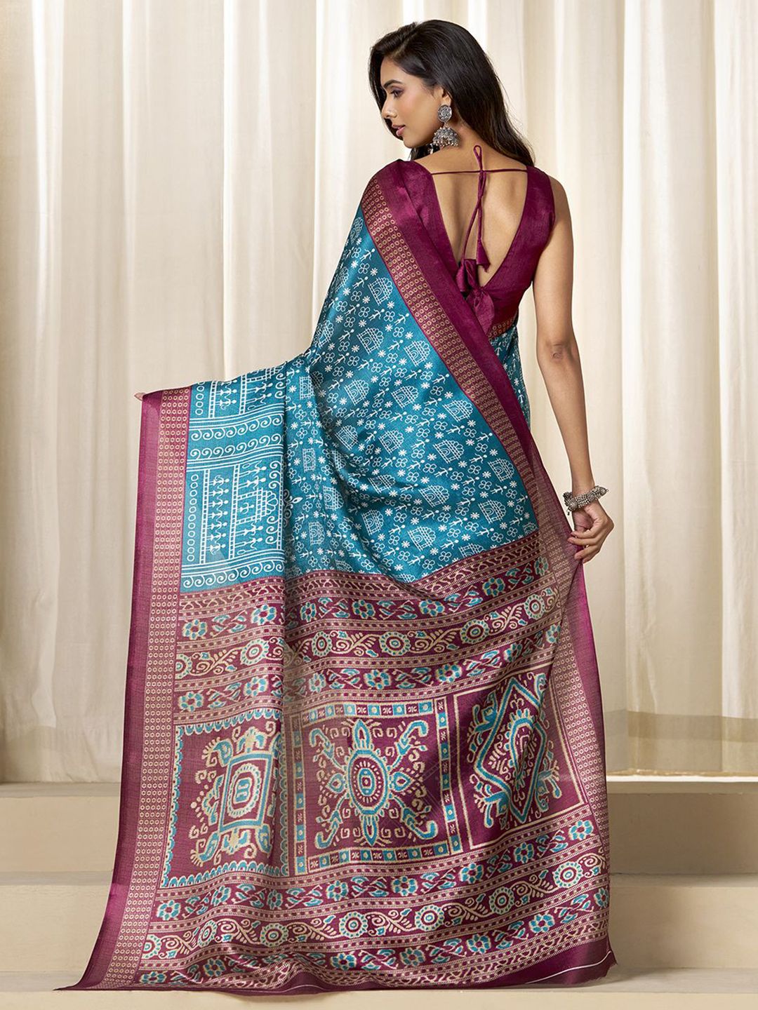KALINI Ethnic Motifs Printed Ikat Saree