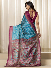 Motif etnik Kalini dicetak ikat saree