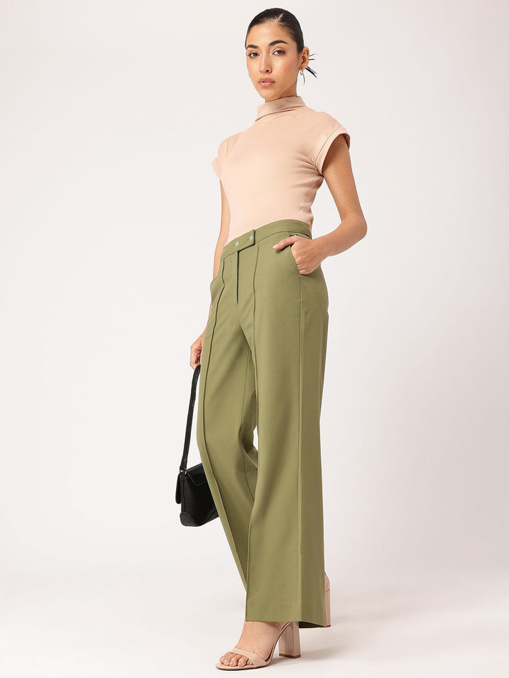 DressBerry K-Chic High Neck Top