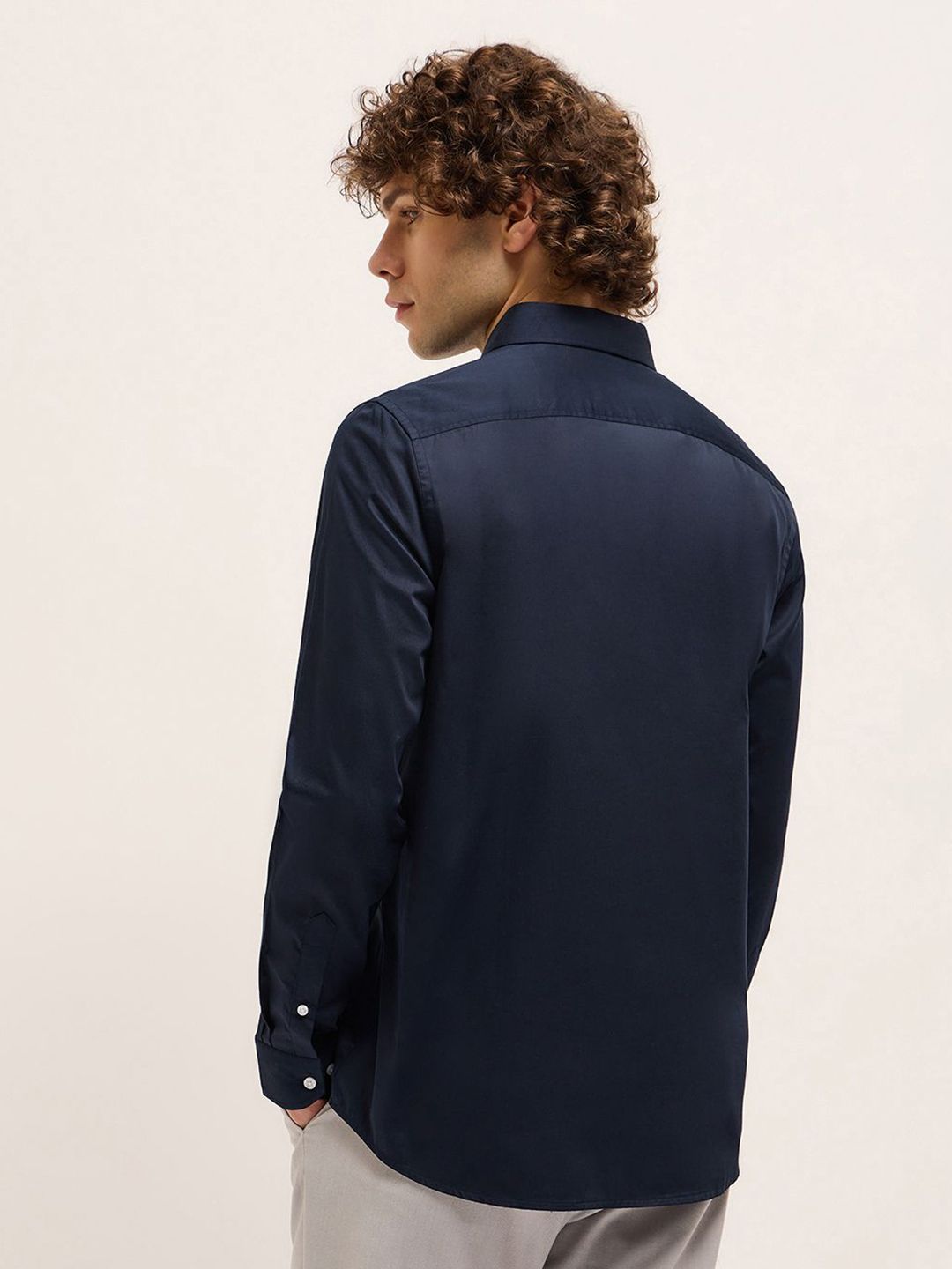 THE BEAR HOUSE Men Tailored Fit Opaque Formal Shirt
