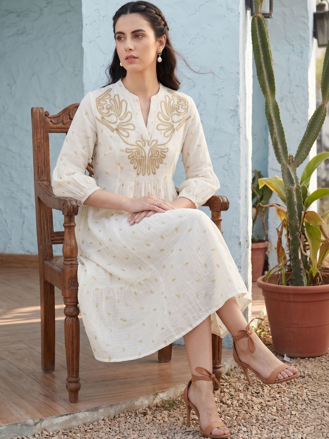Mamicha Embroidered Puff Sleeve A-Line Midi Dress