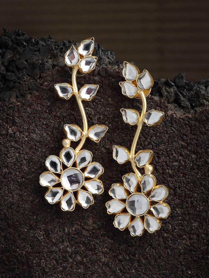 Anting-anting Jatuh Bunga Bersalut Emas Anouk