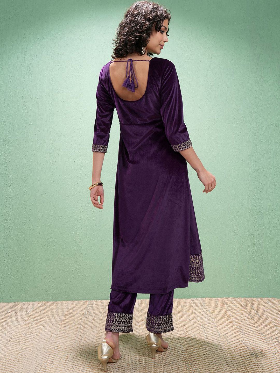 Vishudh Floral Yoke Design Zari Velvet A-Line Kurta With Trouser