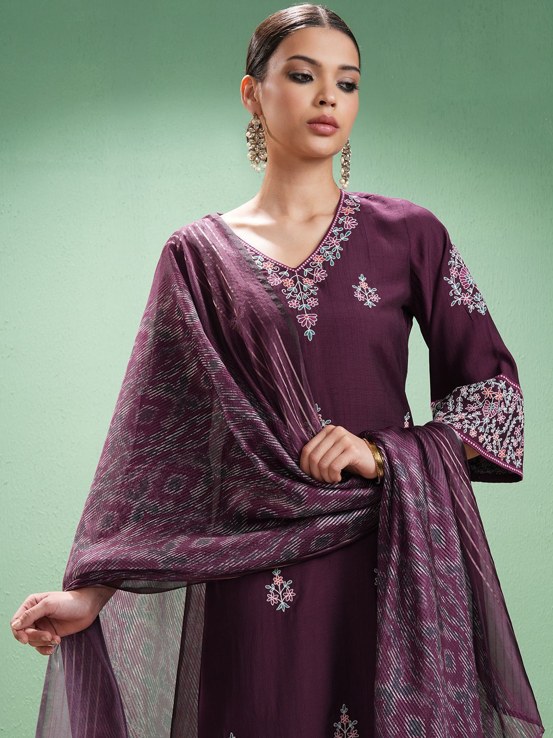 Vishudh Women Ethnic Motifs Embroidered Regular Thread Work Kurta with Trousers & With Dupatta