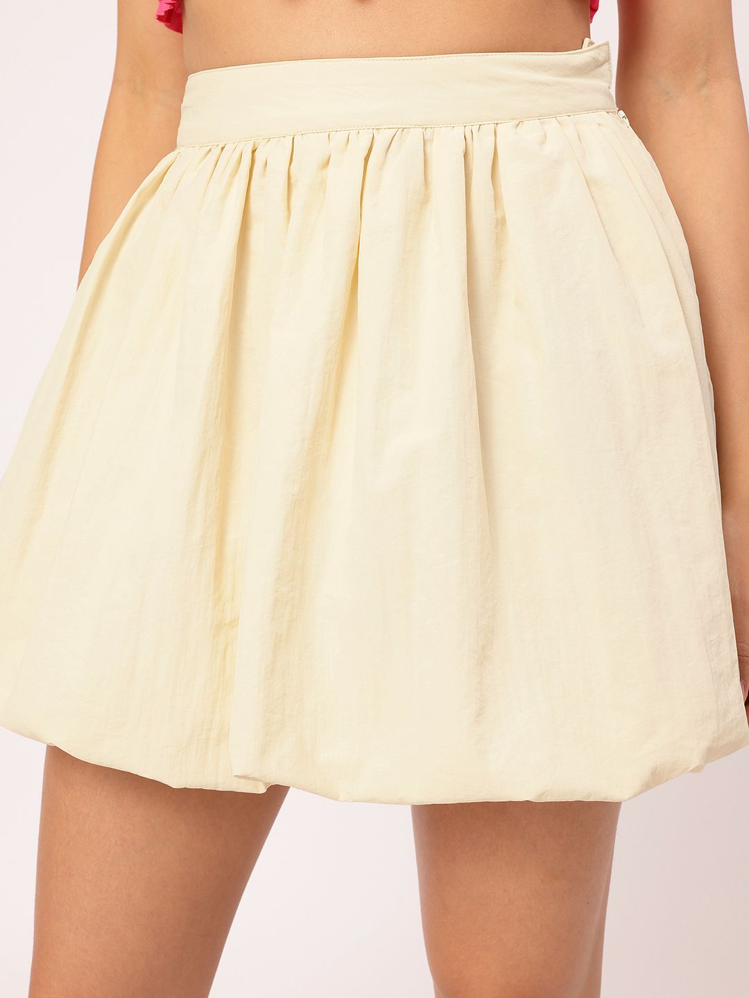 DressBerry Chic & Cheery Gathered Balloon Mini Skirt