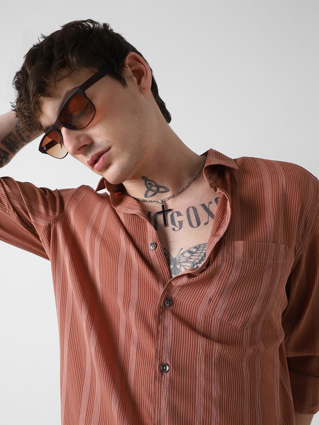 VASTRADO Men Classic Spread Collar Multi Striped Slim Fit Casual Shirt