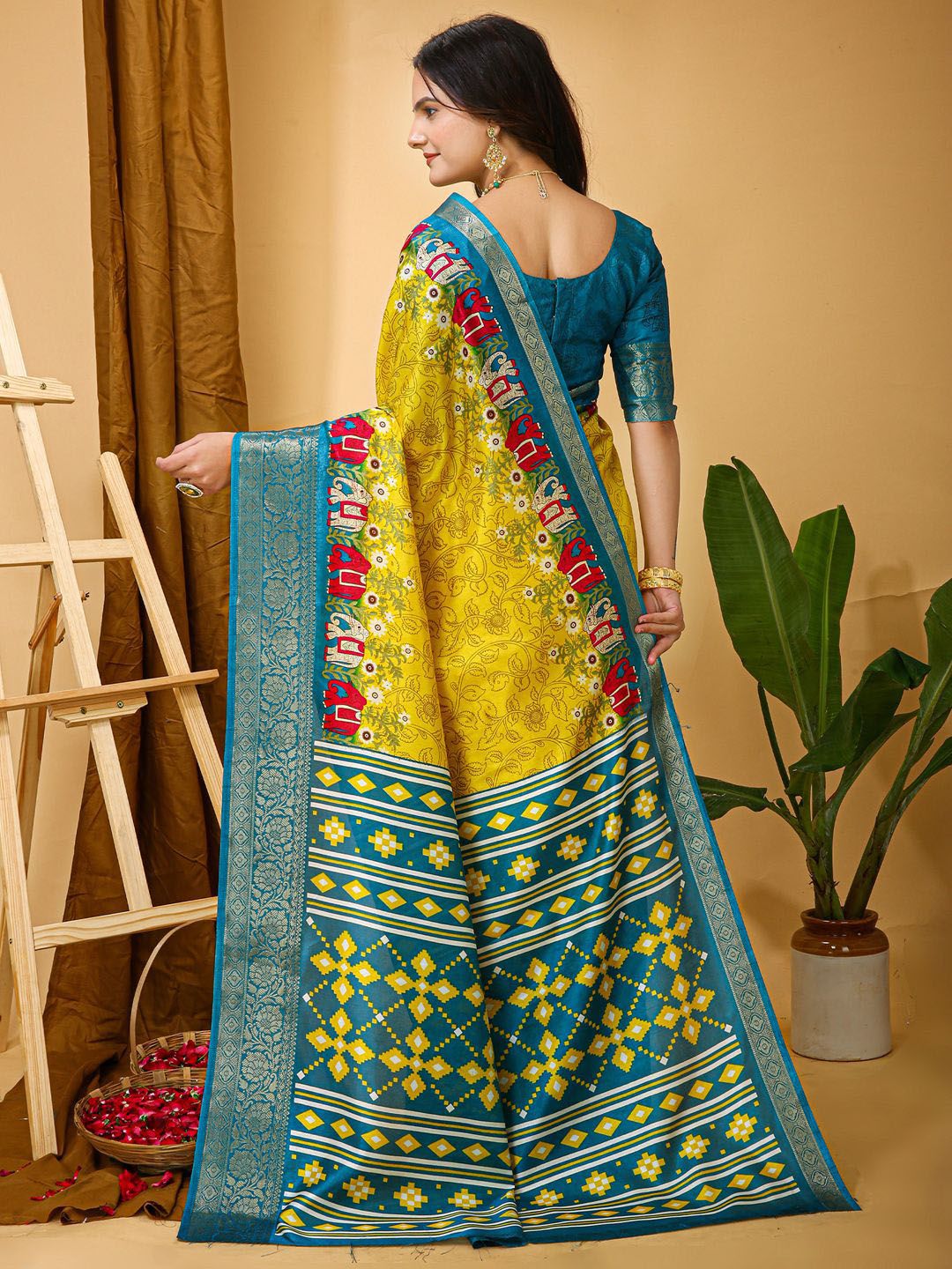 KALINI Kalamkari Printed Sungudi Saree