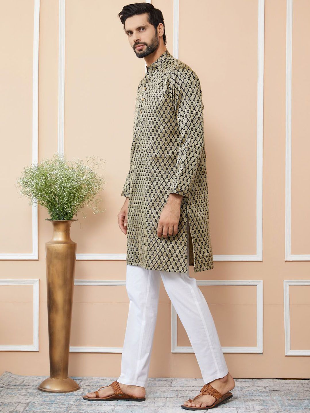 See Designs Ethnic Motifs Woven Design Long Sleeves Regular Straight Kurta & Pyjama