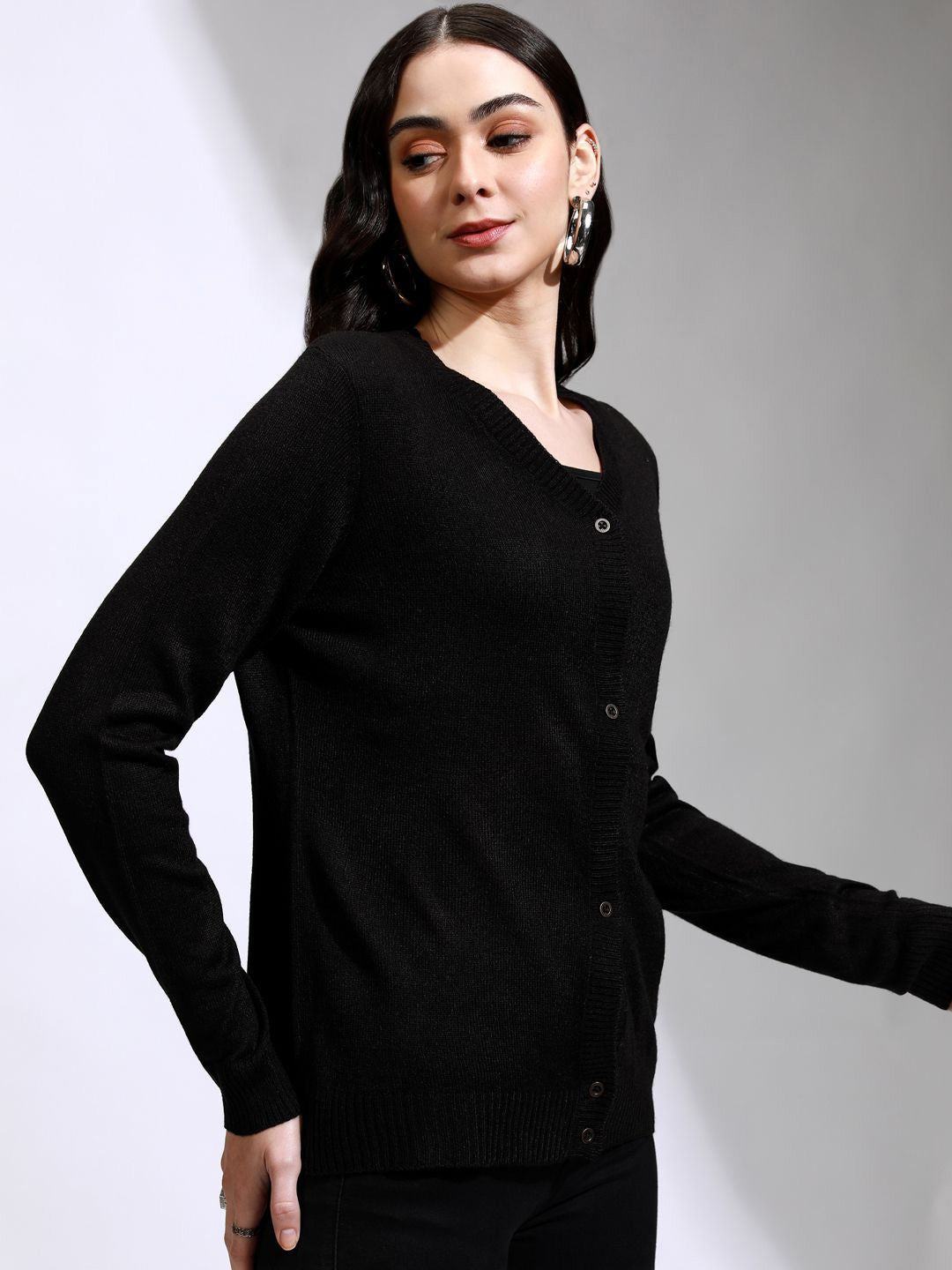 Tokyo Talkies Women Ribbed V-Neck Cardigan Sweaters