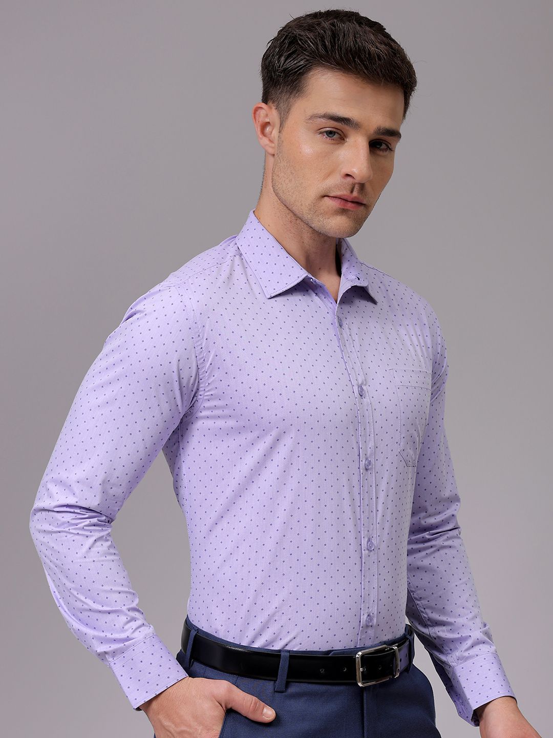 The Indian Garage Co. X Luxe Men Slim Fit Opaque Printed Formal Shirt