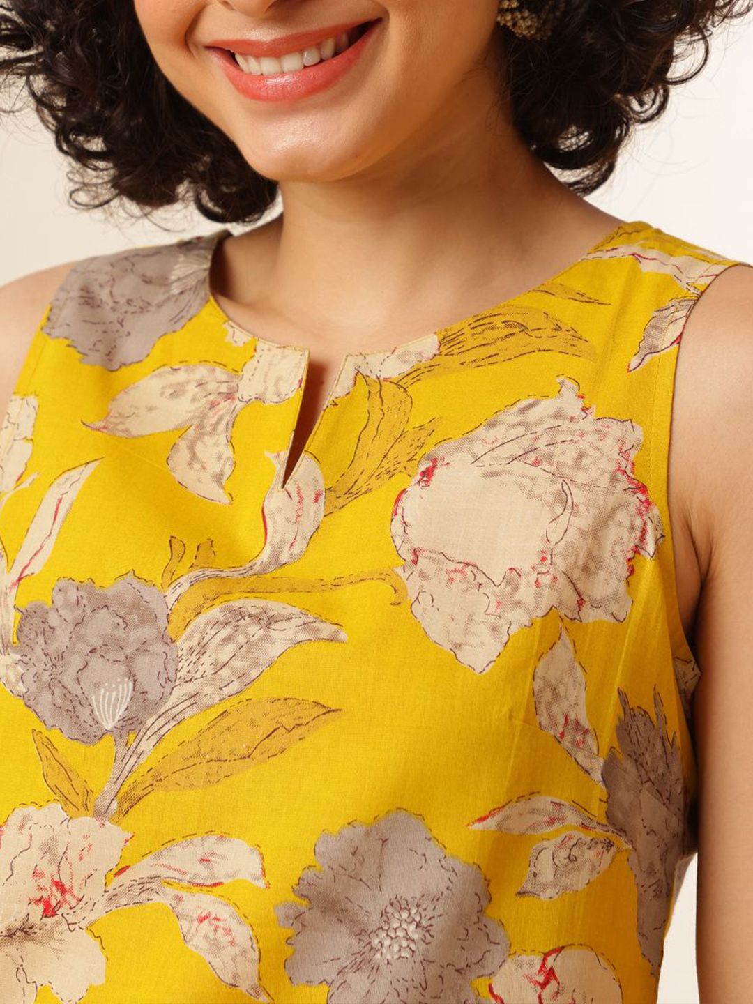Anouk Floral Printed Boat Neck Sleeveless Top