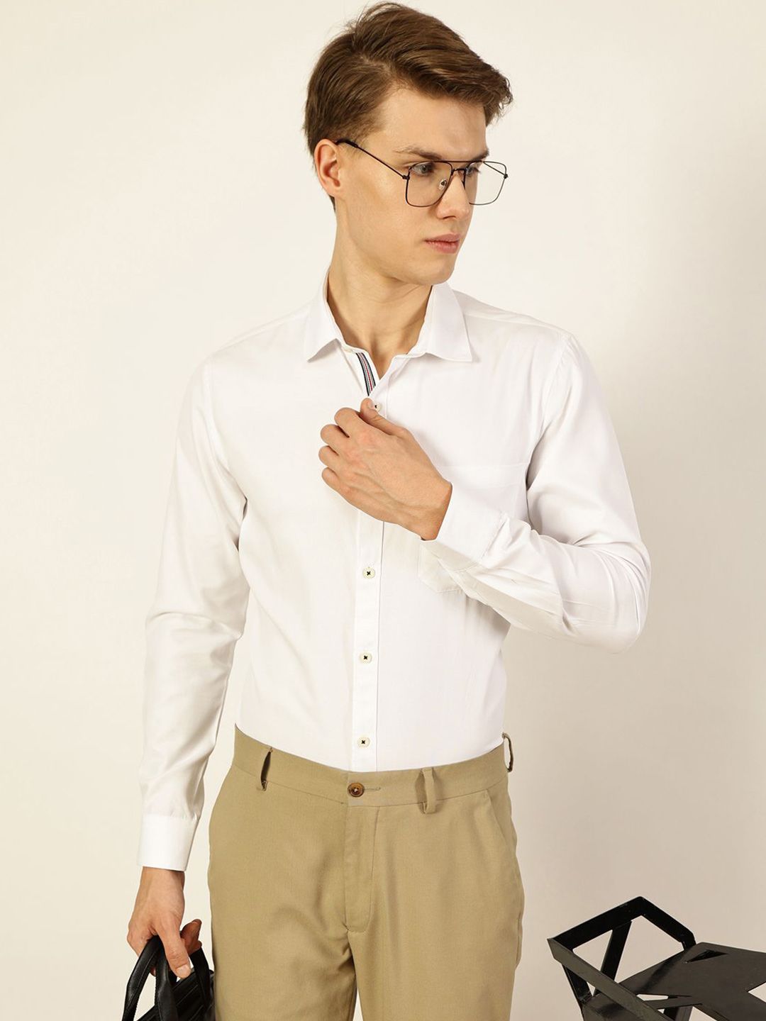 Thomas Scott Men Smart Cutaway Collar Solid Cotton Formal Shirt