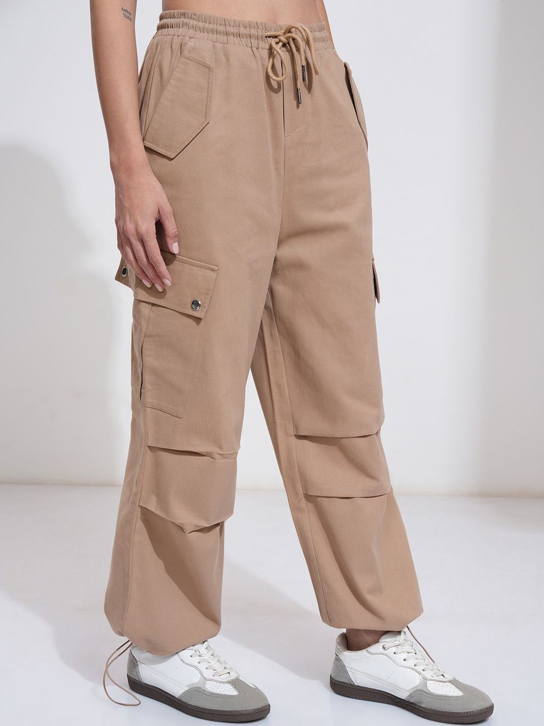 Street By Tokyo Talkies Women Solid pocket Streetwear Cargo Pants