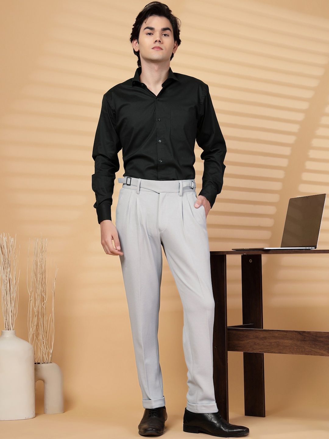 KLOTTHE Men Grey Lycra Formal Formal Trousers