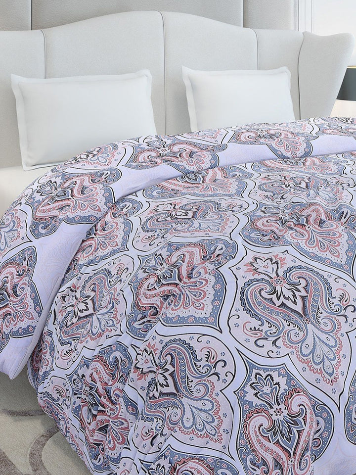 Monte Carlo White & Blue Printed Mild Winter 210 GSM Double Bed Duvet