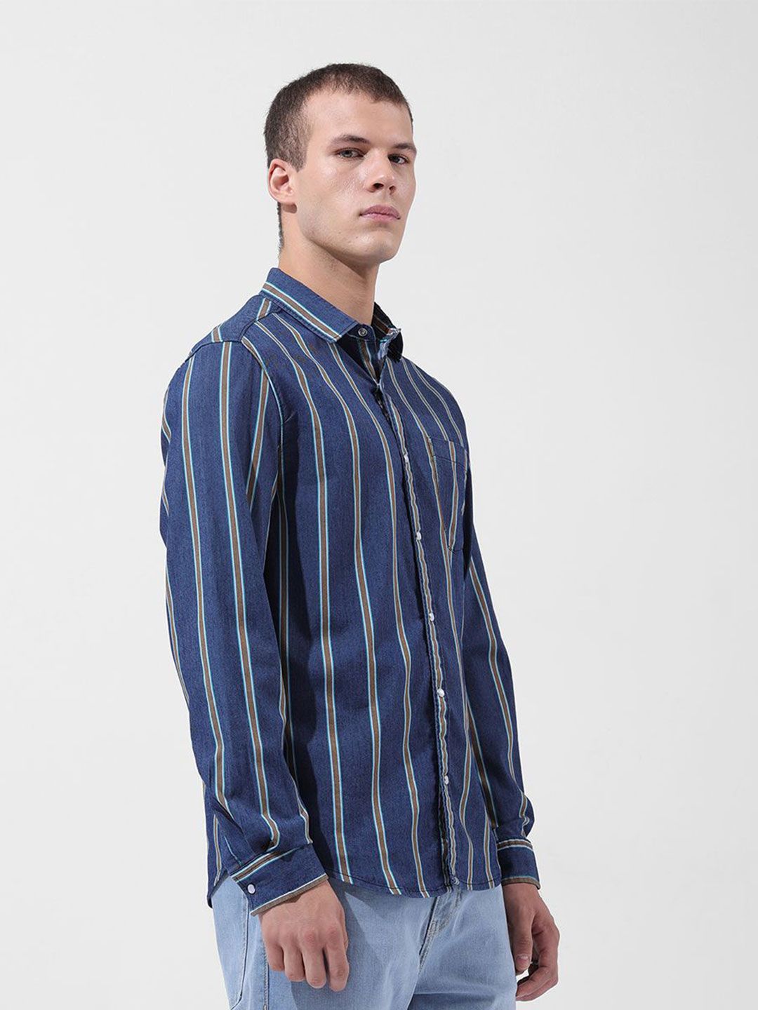 The Indian Garage Co Slim Fit Multi Stripes Striped Cutaway Collar Casual Shirt