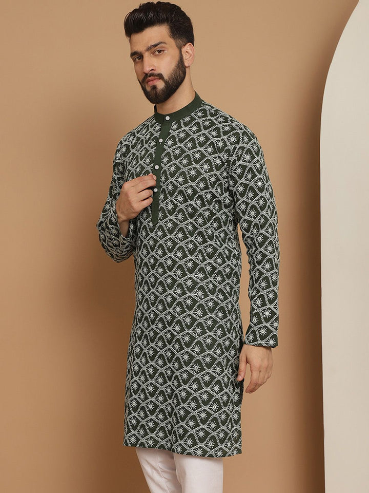 Anouk Men Green Geometric Thread Work Pathani Kurta