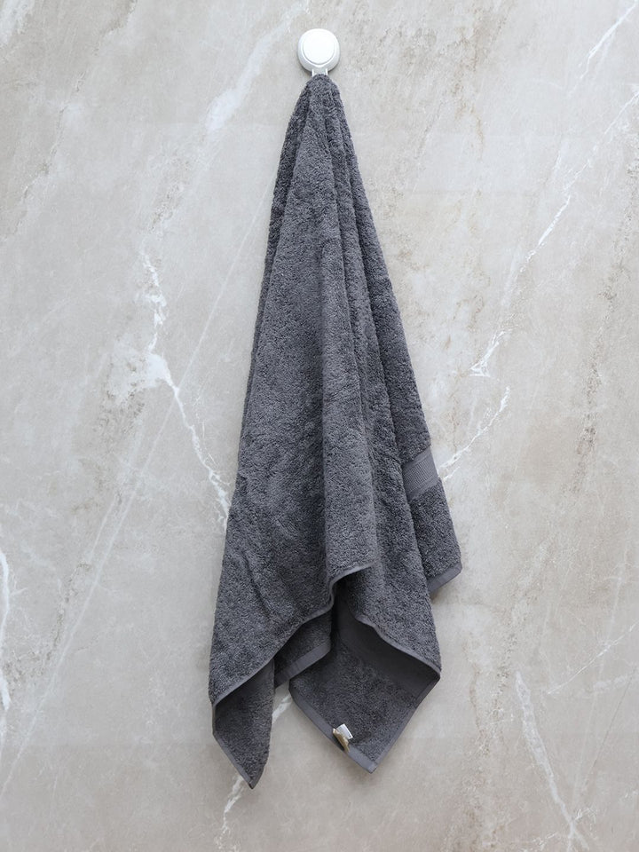 BOMBAY DYEING Grey 1 Cotton 550 GSM Bath Towel