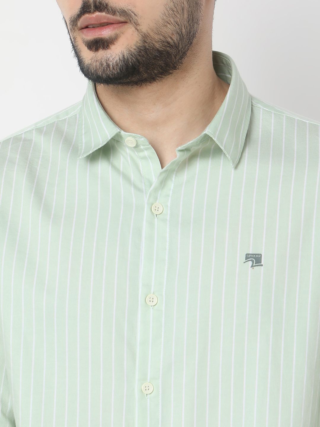SPYKAR Slim Fit Opaque Striped Casual Shirt
