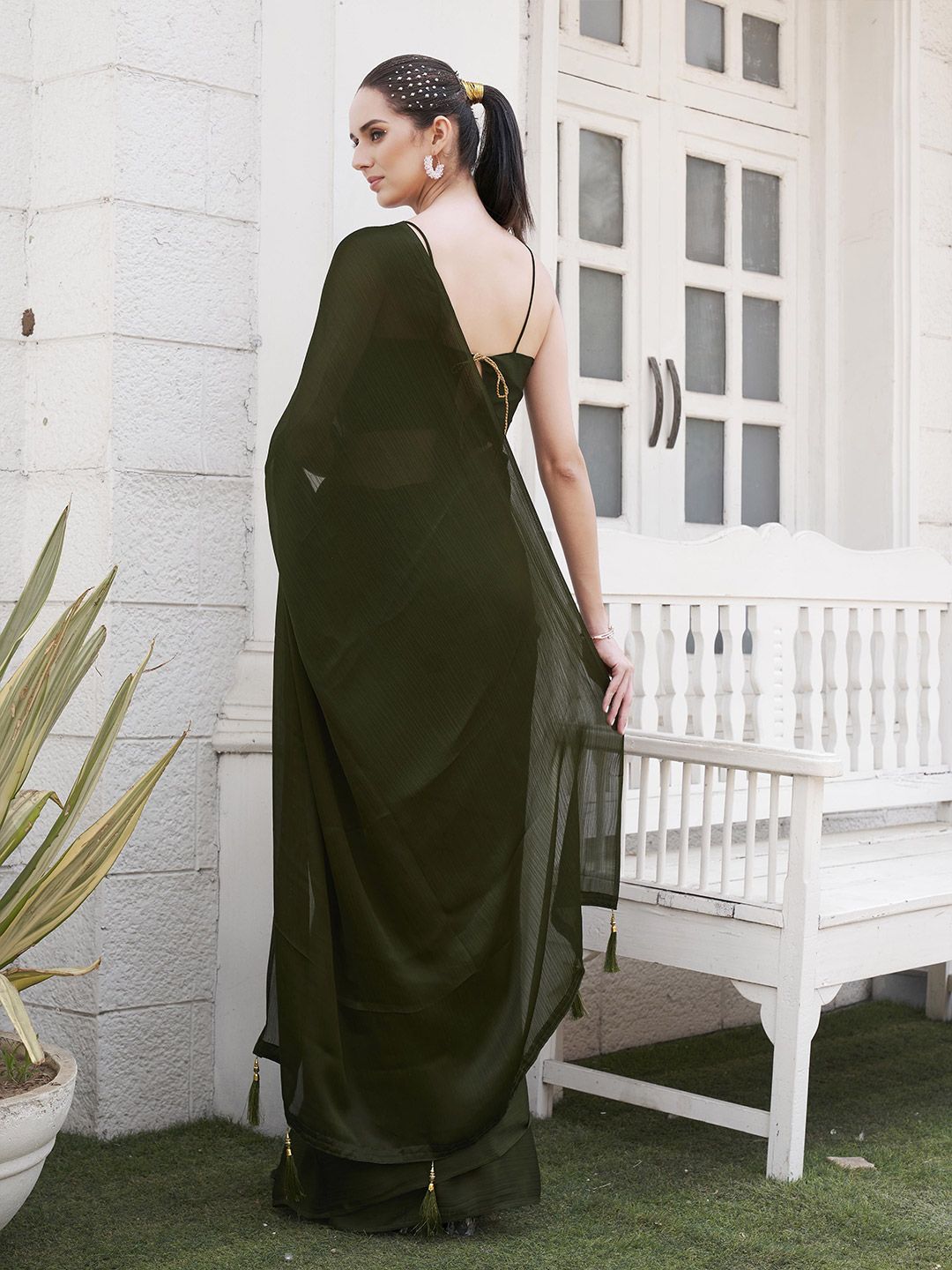 Tikhi Imli Satin Belted Saree