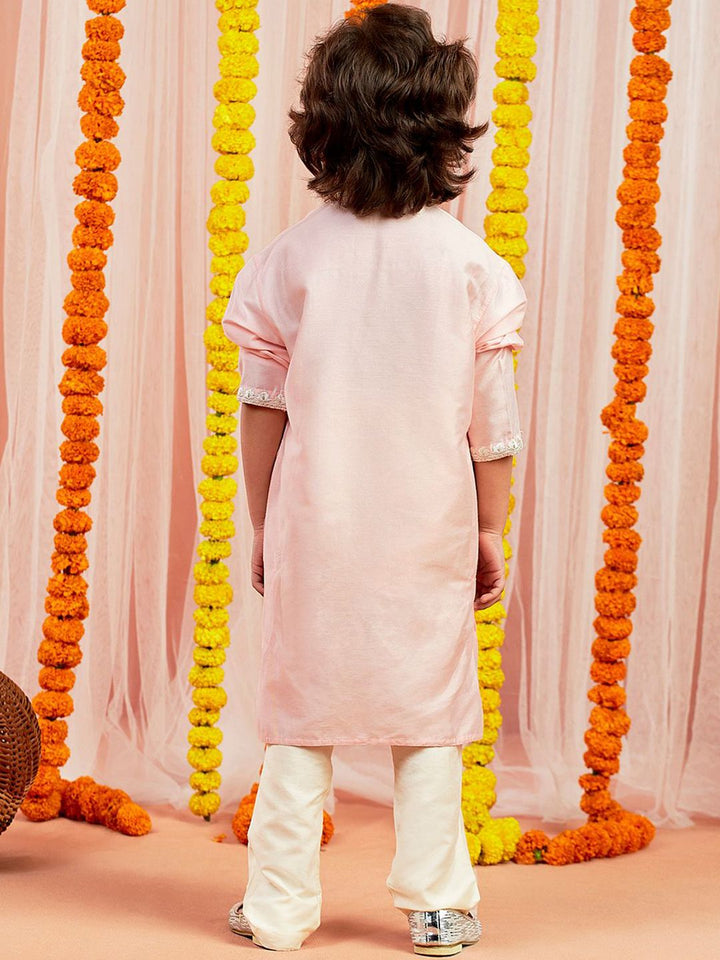 VASTRAMAY Boys Floral Yoke Design Regular Thread Work Kurta With Pyjama