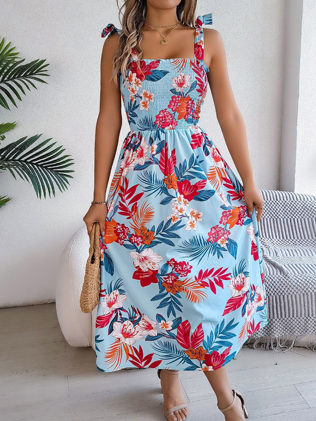 Semua Mengenai Anda Wanita Bercetak Tali Bahu Smocked Fit & Flare Midi Dress