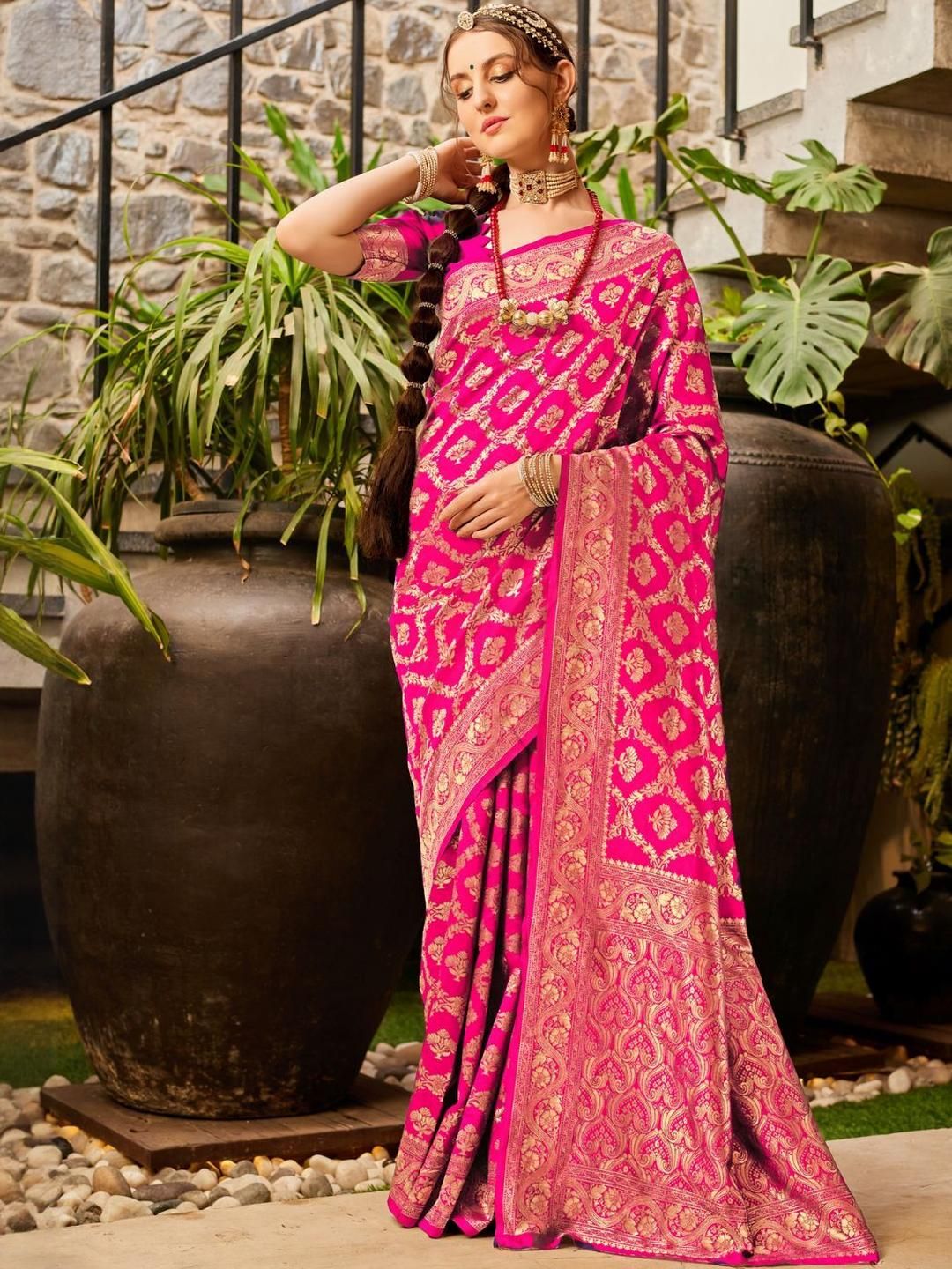 KALINI Woven Design Zari Silk Blend Banarasi Saree