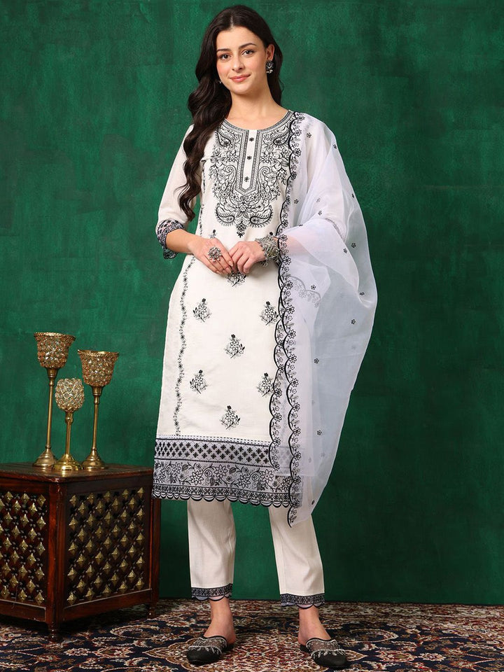 KALINI Women Embroidered Regular Thread Work Chanderi Cotton Kurta with Trousers & With Dupatta