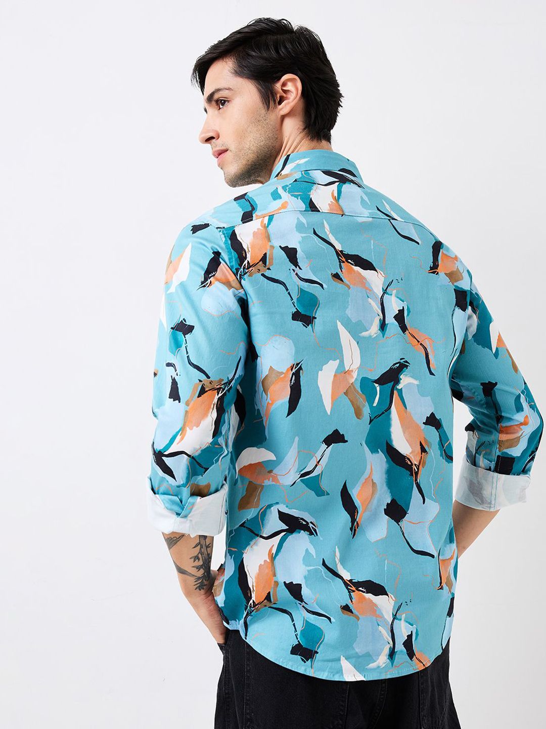 SPYKAR Men Slim Fit Conversational Printed Spread Collar Cotton Casual Shirt