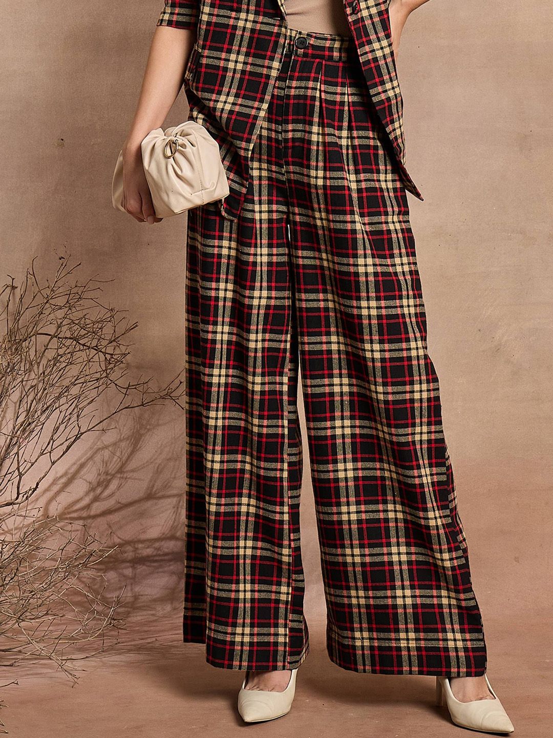 SASSAFRAS Women Cotton Checked Relaxed High-Rise Trousers