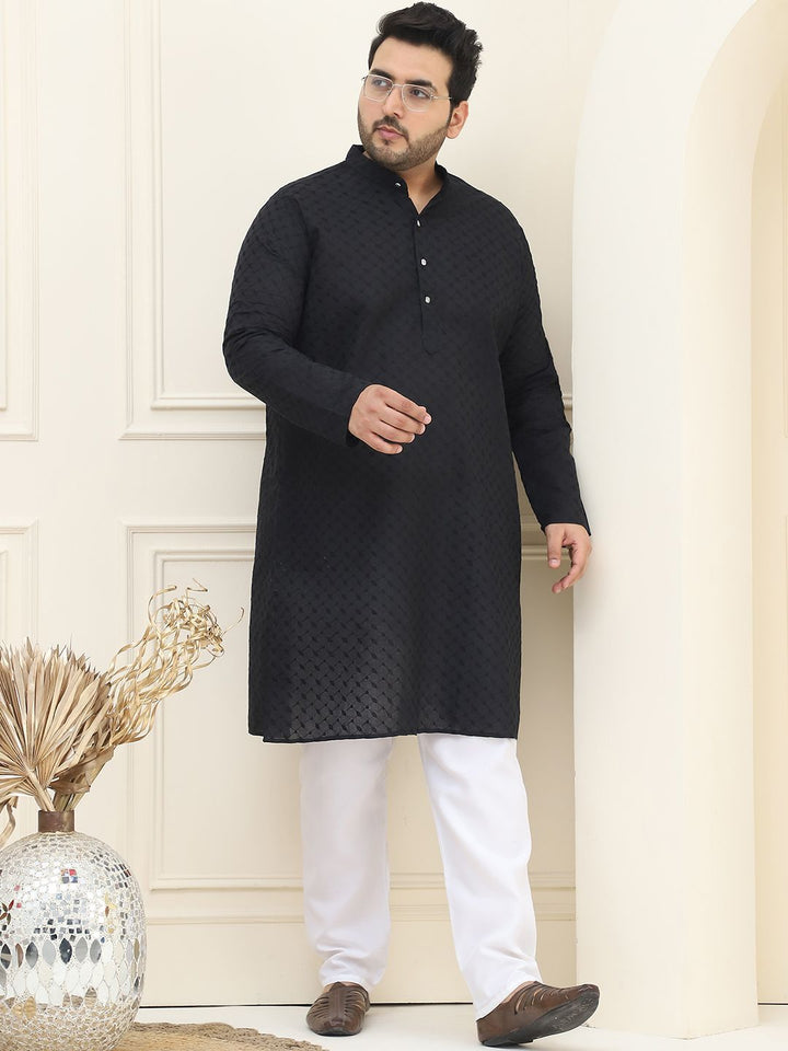 SOJANYA PLUS Thread Work Mandarin Collar Pure Cotton Straight Kurta with Pyjamas