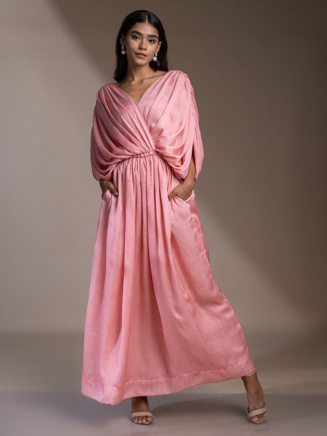 Pakaian Mamicha Wanita V-Leher Pleated Maxi A-Line