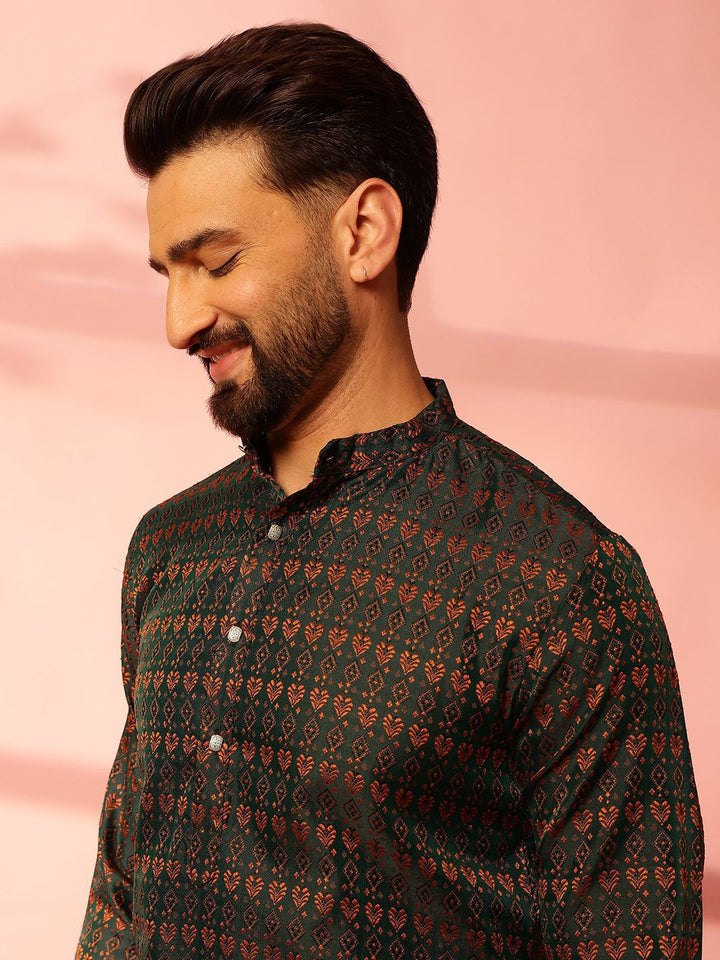 Anouk Men Regular Kurta with Pyjamas
