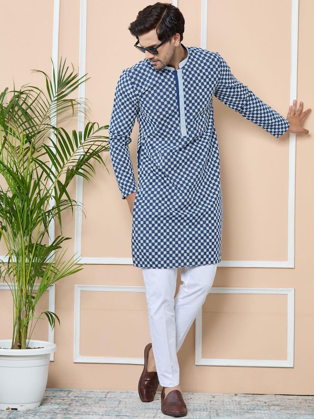 See Designs Men Ethnic Motifs Embroidered Regular Thread Work Kurta with Pyjamas
