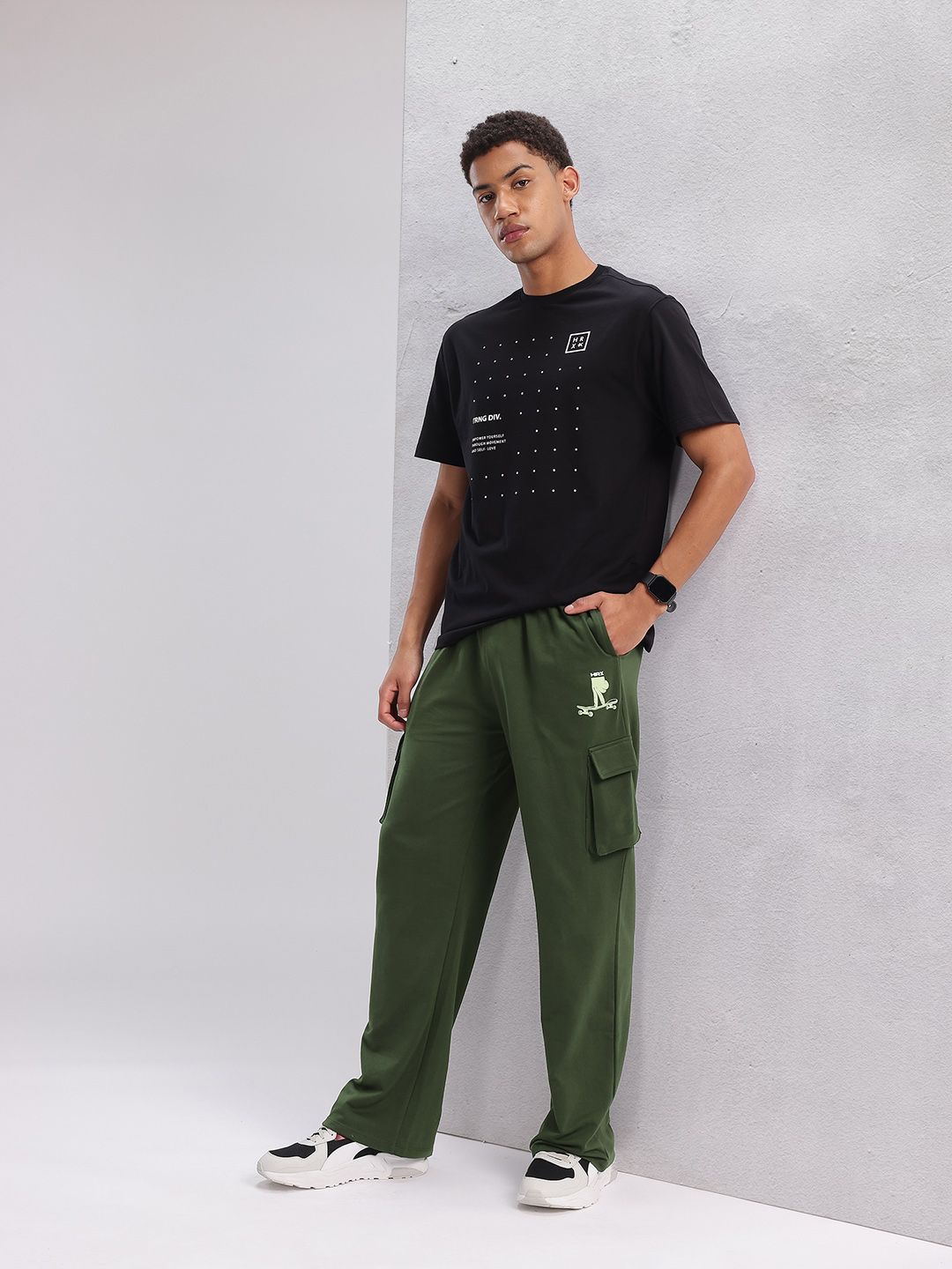 HRX by Hrithik Roshan Men Cargo Style Lifestyle Track Pants