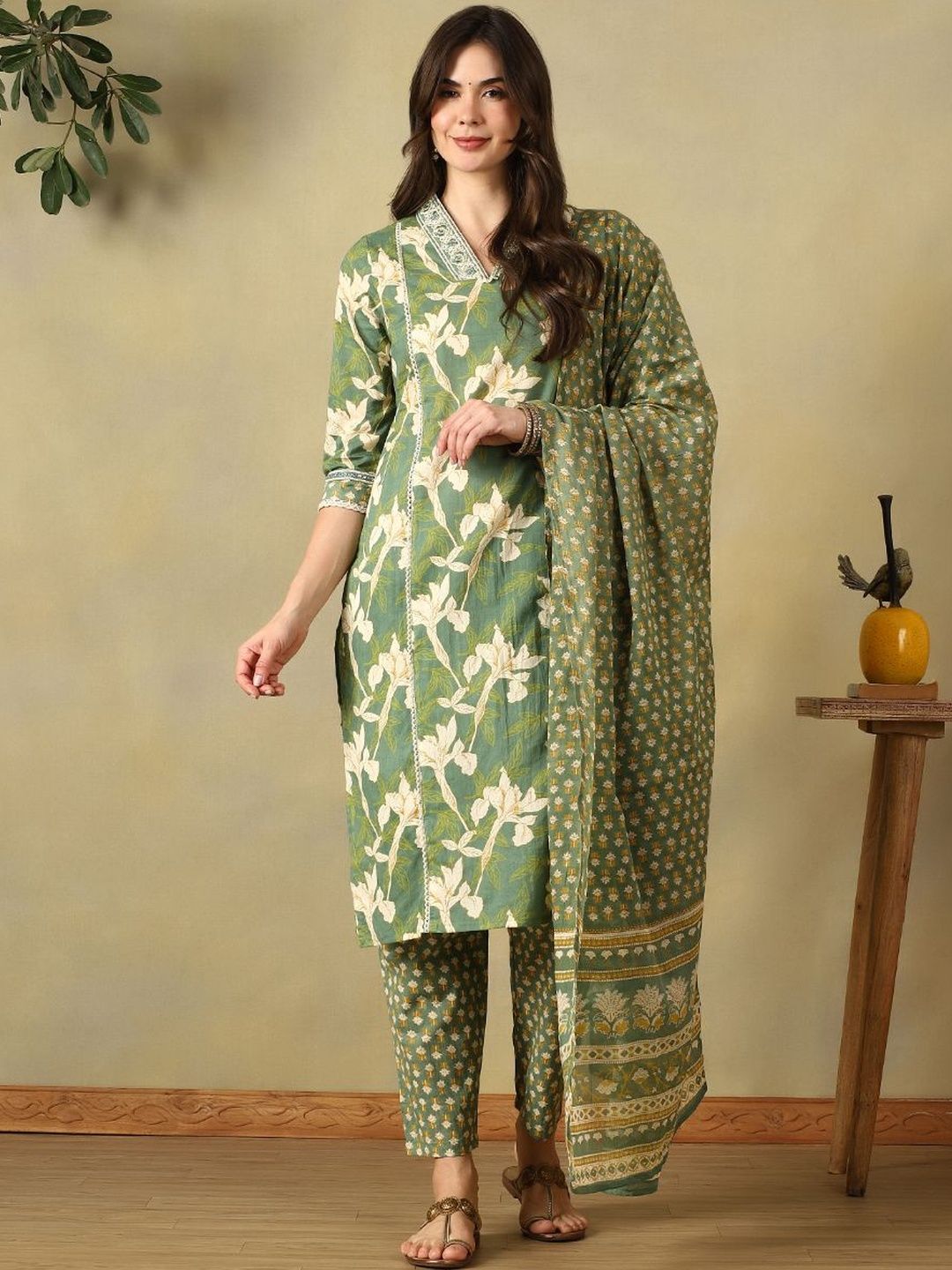 Mamicha Women Floral Printed Angrakha Pure Cotton Kurta with Trousers & With Dupatta