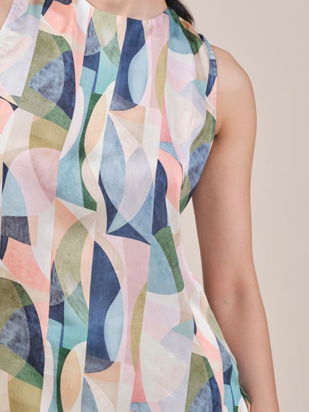 AND Women Abstract Printed Mandarin Collar Top