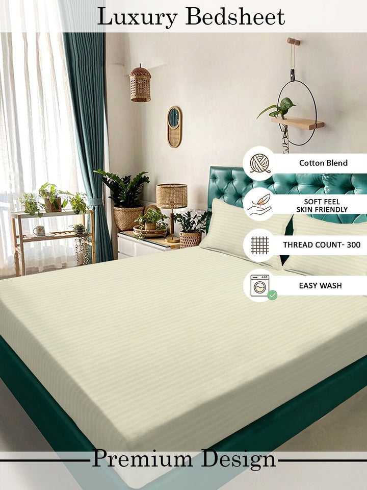 Myntra Elegant Homes Berwarna Krim & Berjalur Putih Cadar 300 TC King dengan 2 Sarung Bantal