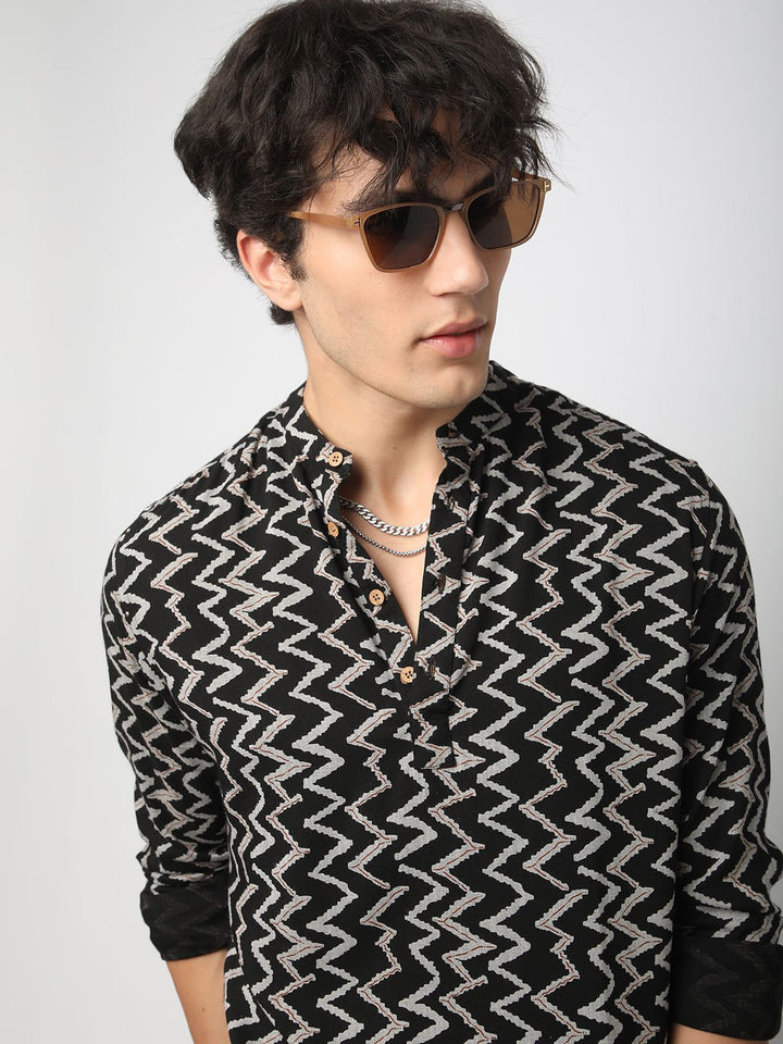 VASTRADO Chevron Ikat Printed Mandarin Collar Straight Short Kurta