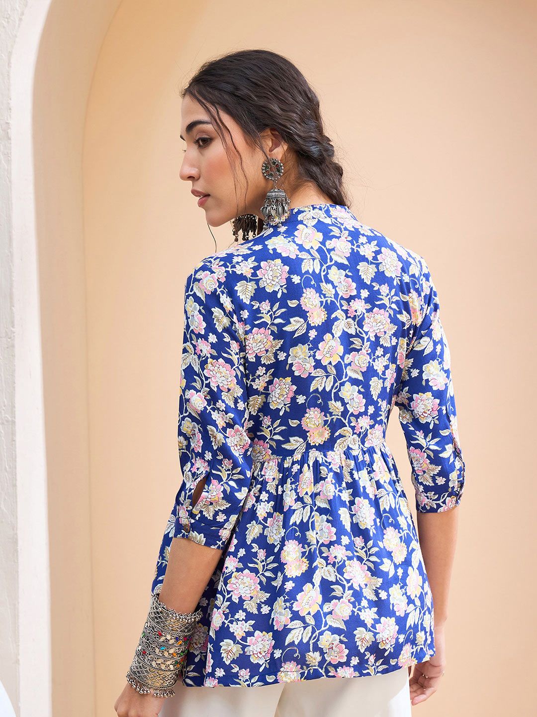 Shae by SASSAFRAS Floral Printed Pleated Kurti
