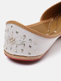House of Pataudi Embellished Mojaris