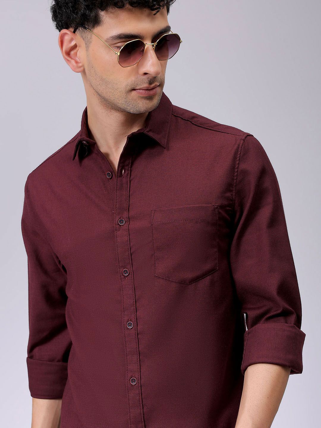 The Indian Garage Co Men Spread Collar Solid Slim Fit Casual Shirt