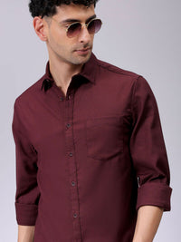 The Indian Garage Co Men Spread Collar Solid Slim Fit Casual Shirt